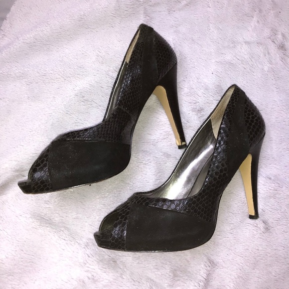 Nine West Snakeskin and Suede Open Toe Pump - Picture 10 of 11